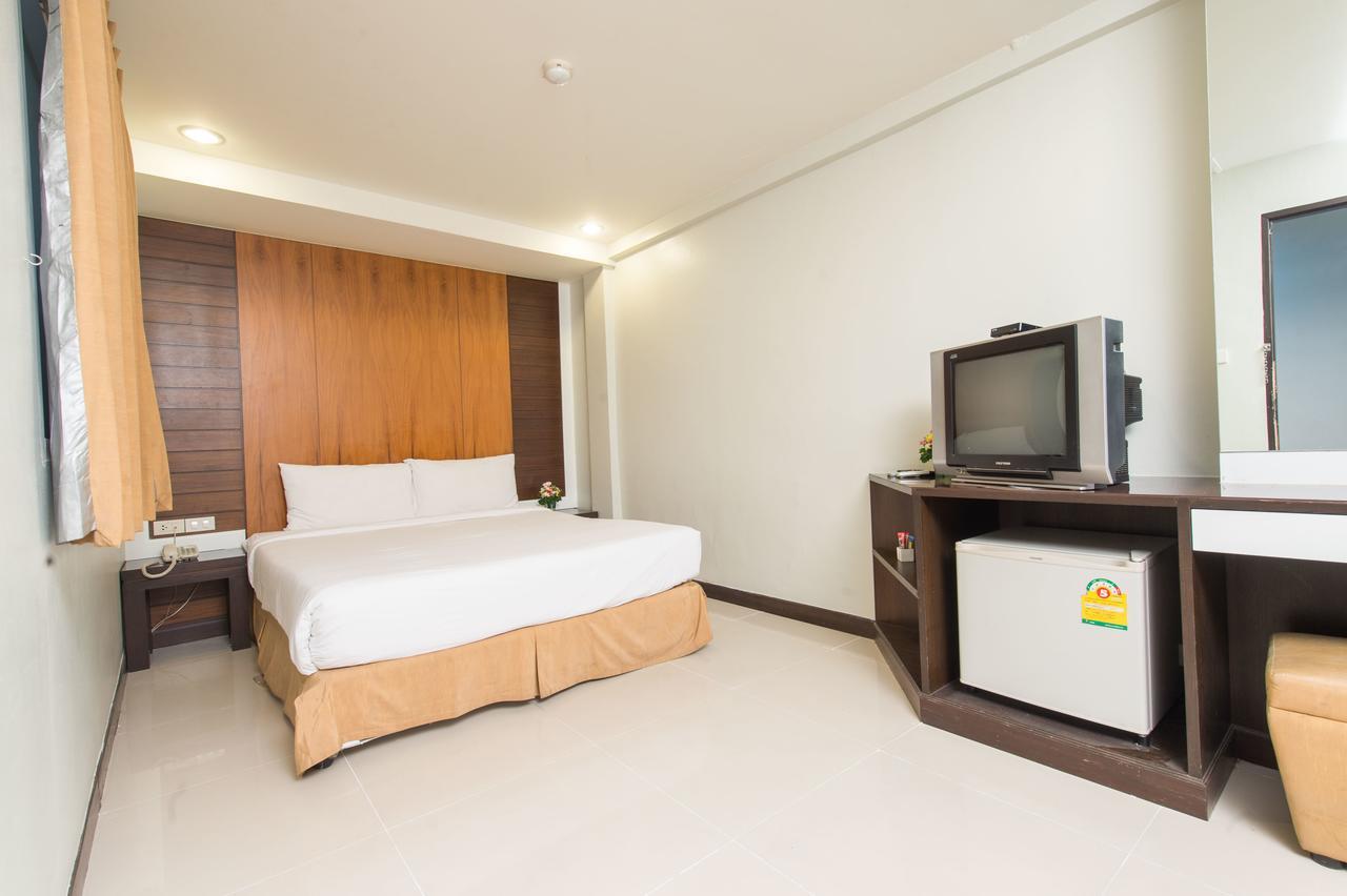 Tara Monte Bangkok Exterior foto